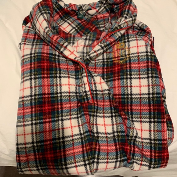 Ralph Lauren Plaid Night Shirt - Picture 2 of 6